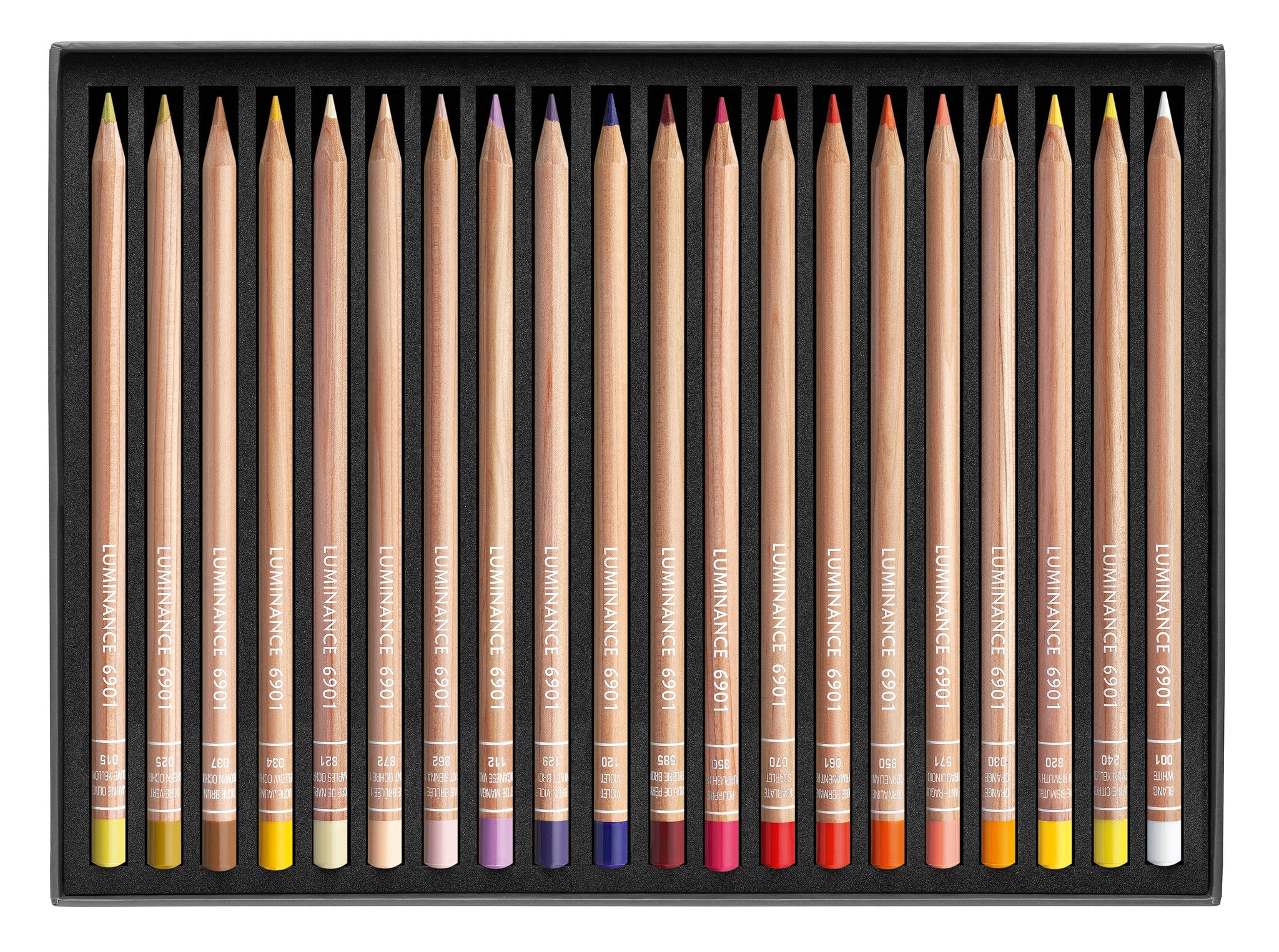 Caran D'Ache
 Luminance Pencil Set 40