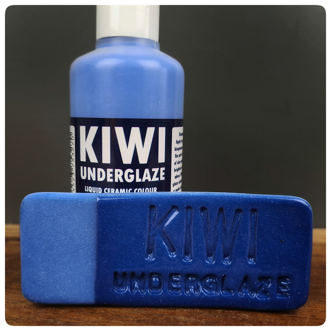 KIWI UNDERGLAZE LIQUID CERAMIC COLOUR OCEAN BLUE