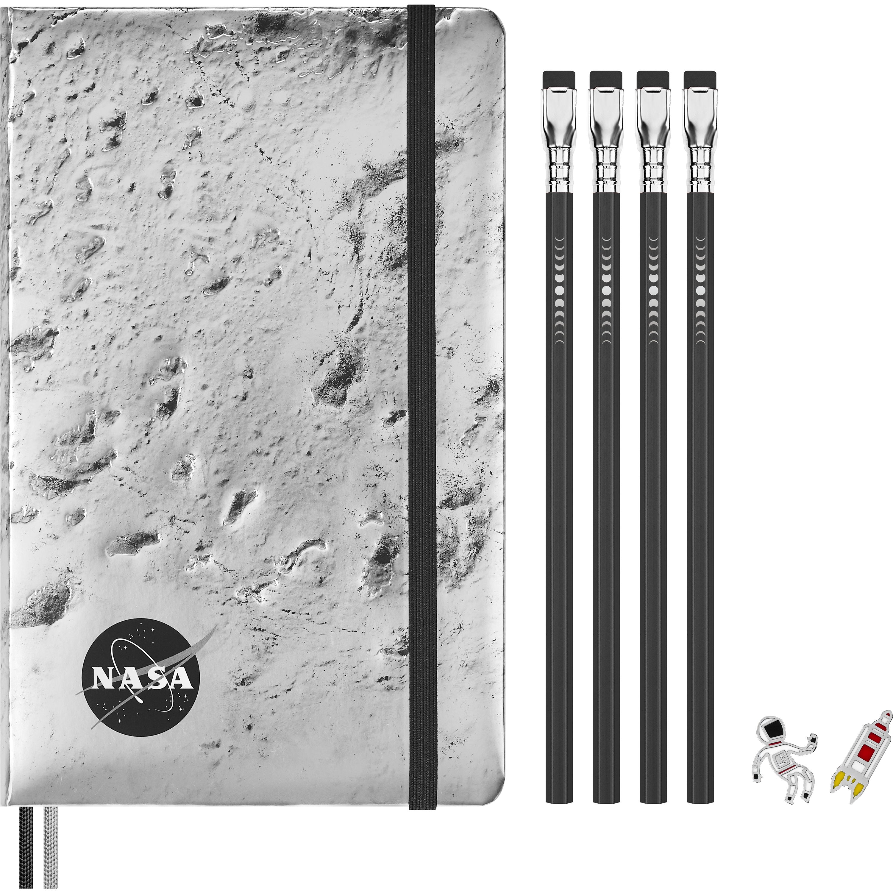 MOLESKINE LTD NASA NOTEBOOK + BLACKWING PENCIL SET
