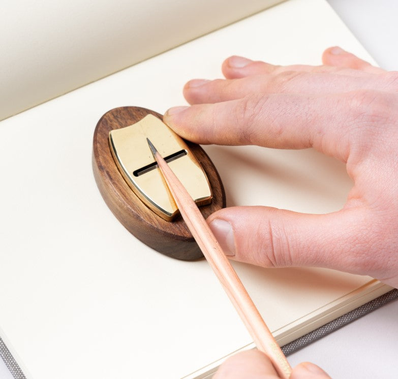 MAKERS CABINET HOVEL WOODEN BASE UNIT